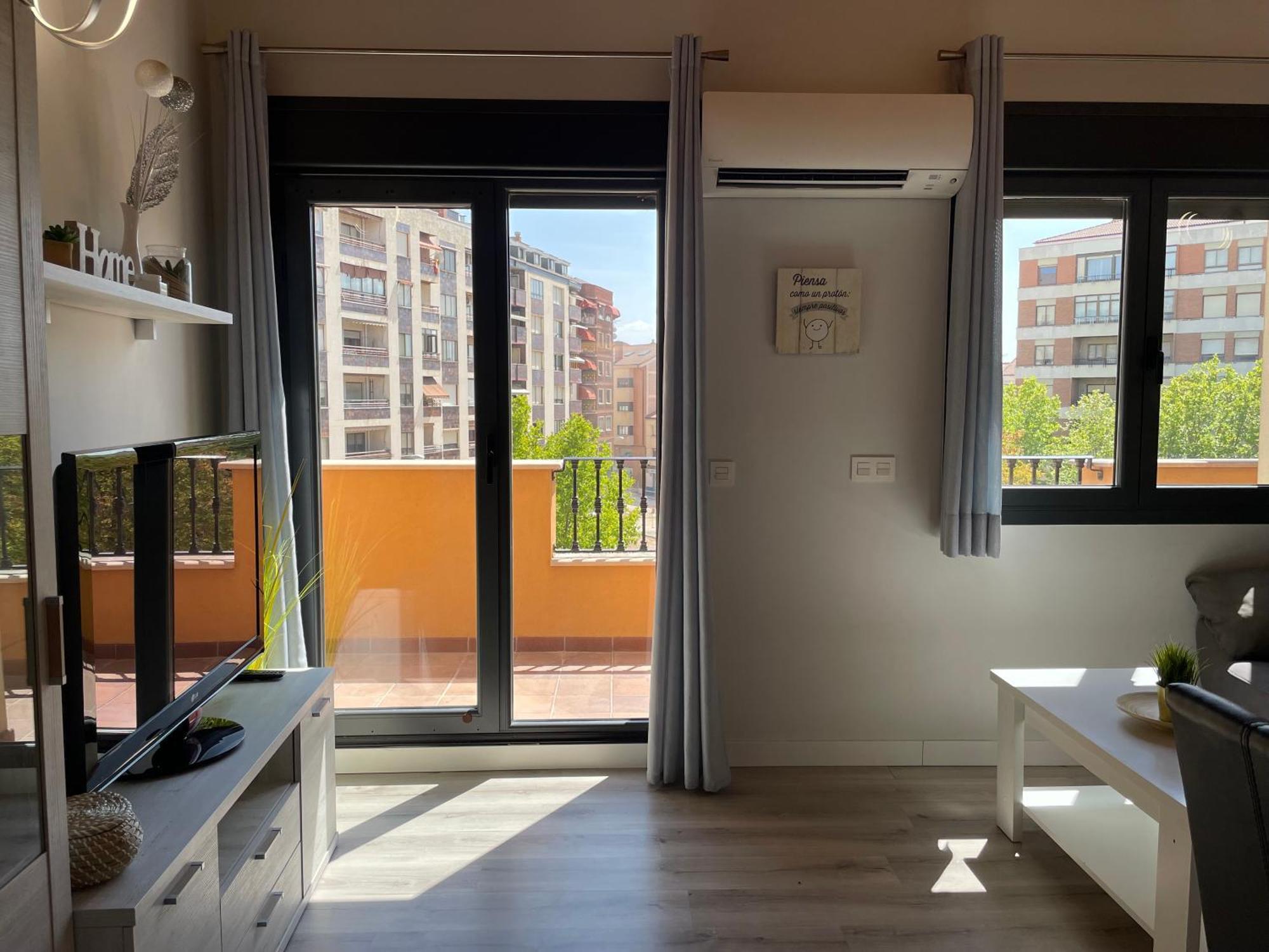 Apartamentos Aranda - Atico Duero อารันดา เด ดวยโร ภายนอก รูปภาพ